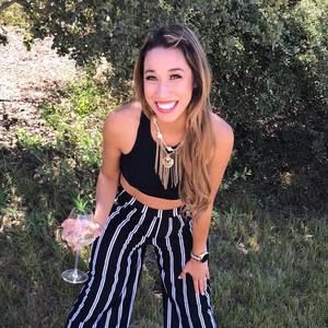 Meet your Posher, Sabrina